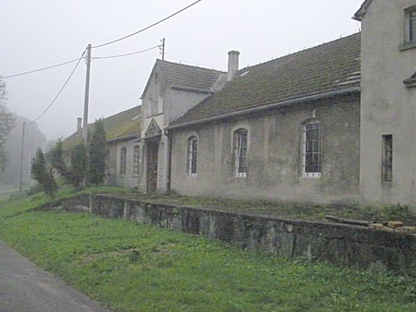 mówiono że dawniej była w tym budynku przędzalnia