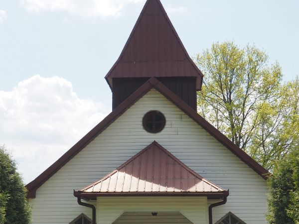 kościół filialny pw. Matki Bożej z Fatimy.