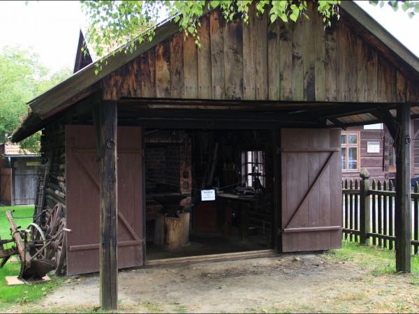 Skansen w Markowej - kuźnia.