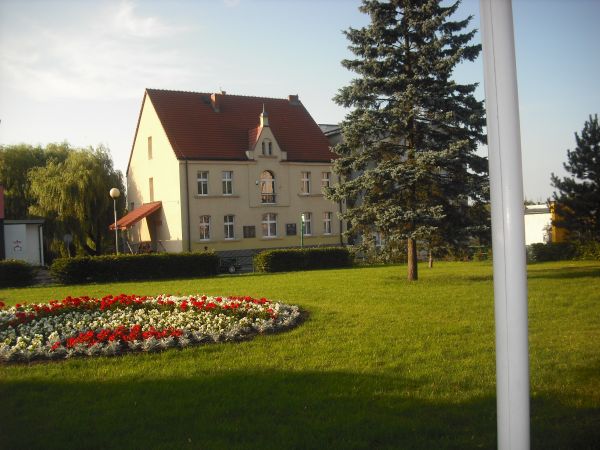 Urząd stanu cywilnego w Policach