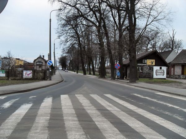 Ulica Kolejowa w kierunku Skarszewskiej