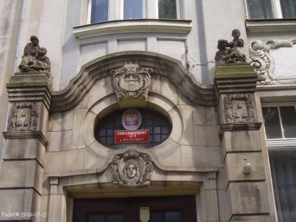 ... również przy sąsiedniej ulicy Bankowej