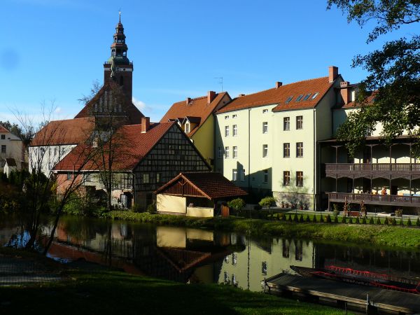 Widok na Kościół Św.Apostołów Piotra i Pawła.