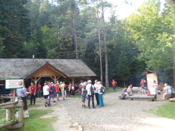 wiata Nadleśnictwa Baligród - dla wędrowców, przejeżdżających, turystów.