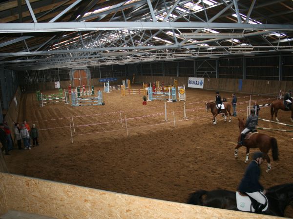 Halowe Zawody w Januszewie