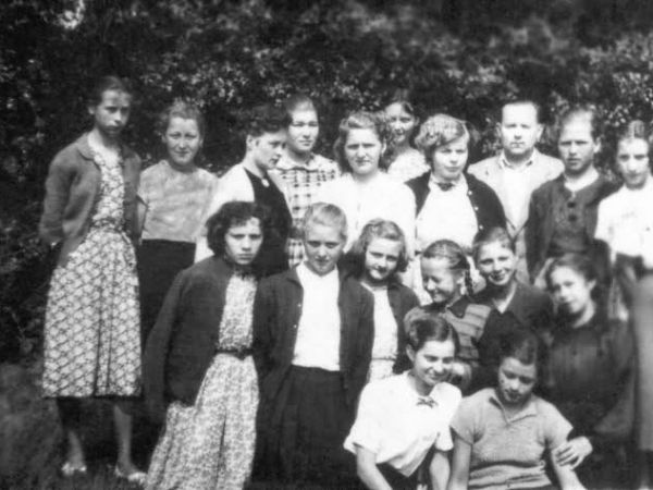 Rok 1956.Boisko szkolne.