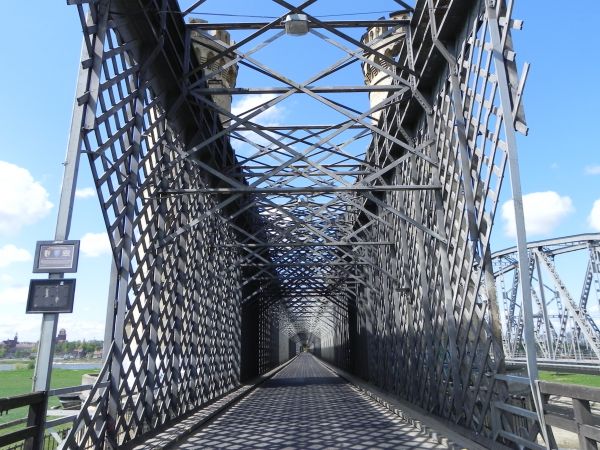 2011 Most-zamkniety w w grudniu 2012