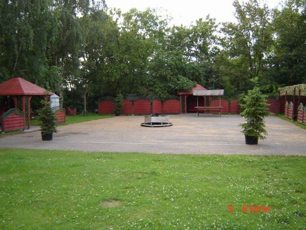 Grill, ognisko, muzyka na żywo, gry, zabawy (?) - Kiekrz - Ośrodek Sił Powietrznych RP. ODRADZAM !!