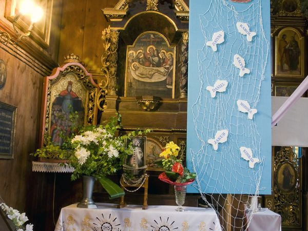 Czyrna -Cerkiew łemkowska pw. św. Paraskewy Męczennicy,
obecnie kościół pw. Niepokalanego Serca NMP,ołtarz boczny