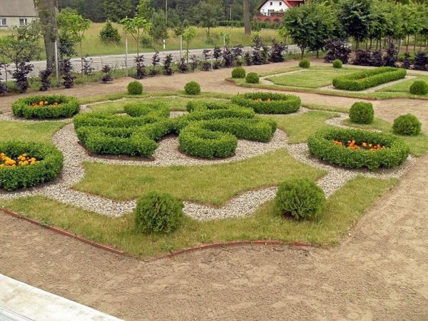 FRANK-RAJ _Ozdobne Ogrody Polskie