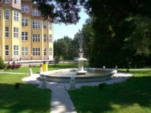 Wojewódzki Szpital Chorób Płuc w Jaroszowcu
http://www.wschp.pl