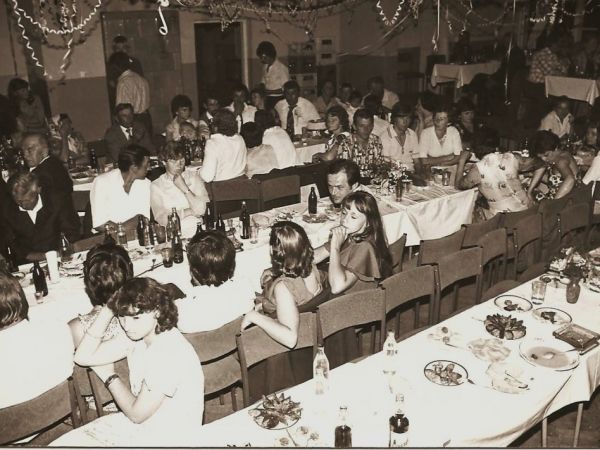 Wesele w Remizie.Zapraszana była kiedyś prawie cała wieś.Strzelce Wielkie lata 70.