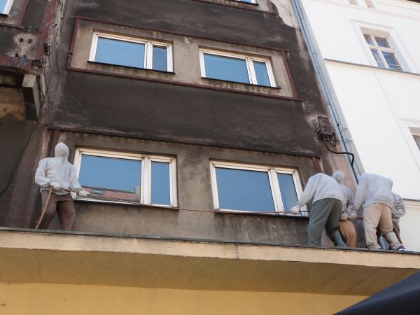 Na Mariackiej w biały dzień:-)