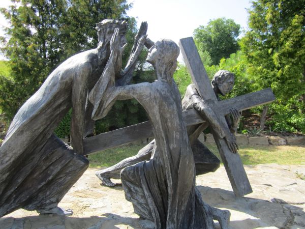 Stacja Drogi Krzyżowej przy Sanktuarium MB Pocieszenia