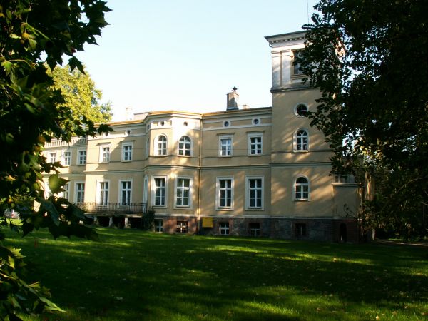 Zwiedzanie kraju - Uzarzewo.