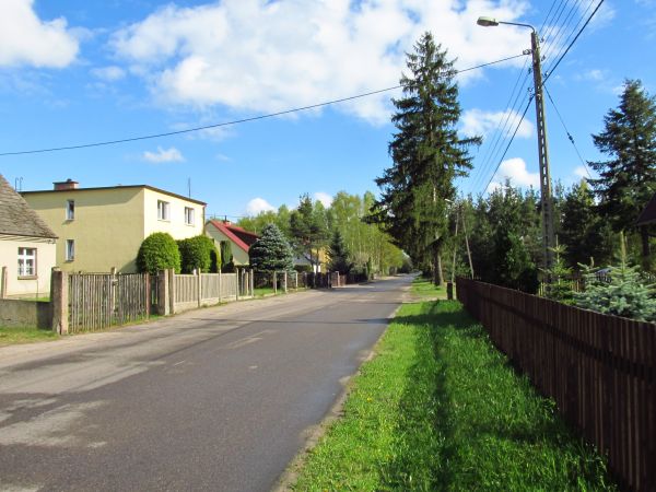 Ulica Długa w kierunku Starej Czarnej Wody