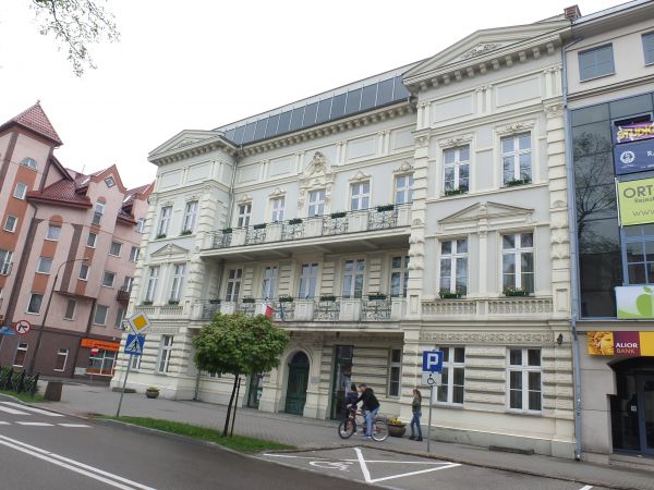 Gdzieś tu w okolicy barek ze znakomitymi kartaczami