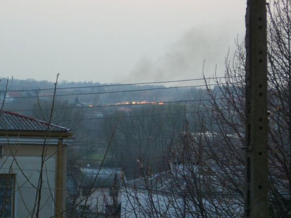 Płonące łąki przy ul. Suchyńskiej.
Widok z ul. Urzędowskiej.