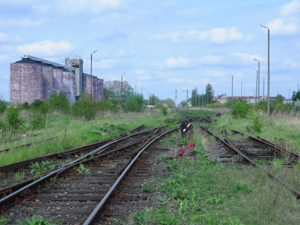 Stacja PKP i elewator  zbożowy  2010 rok