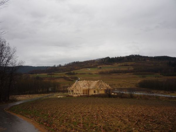 Budowa karczmy na Przełęczy Sanguszki