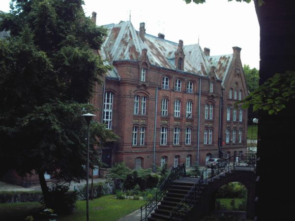 AMG-Wydział Mikrobiologi
i Katedra Pielęgniarstwa.
ul. Do Studzienki.