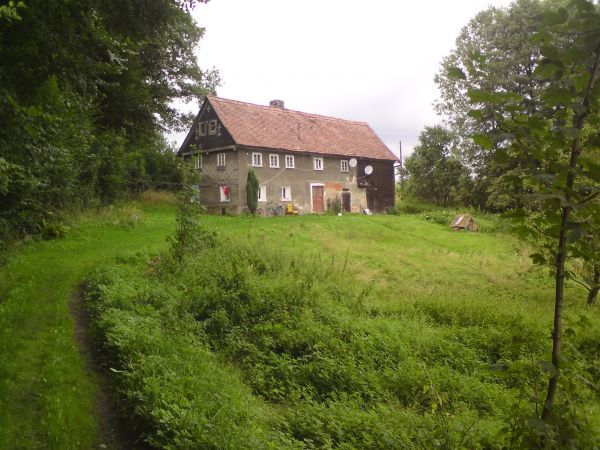 Jeden z przedwojennych domków w Grabiszycach Średnich