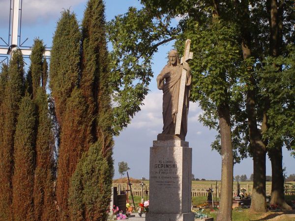 Cmentarz Wola Pierowa