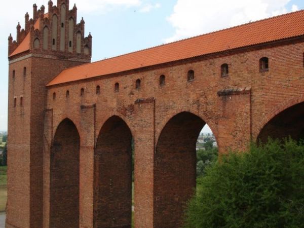 Zamek kapituły pomezańskiej. Jego budowę zaczęto w 1322 roku.