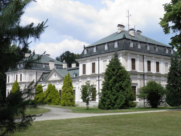 Sieniawa - Pałac