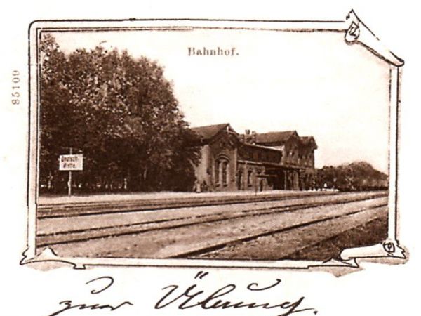 Stacja kolejowa Nowy Świętów