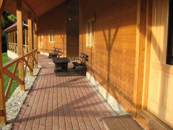 Weranda jednego z domków