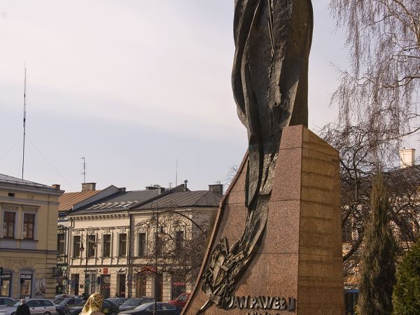 Nowy Sącz -Pomnik Jana Pawła II