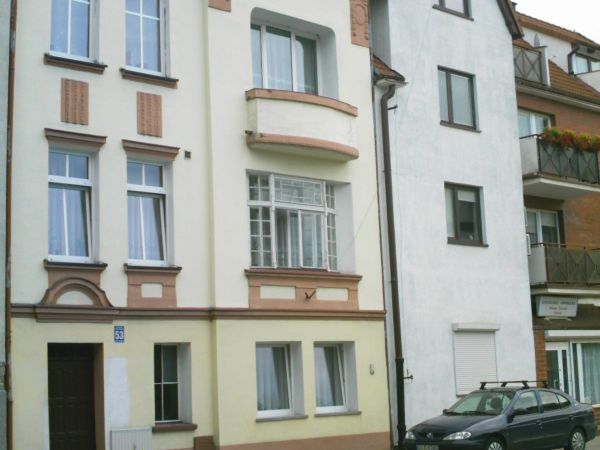 AL.Wolnośći. Budynek mieszkalny własność Nadleśnictwa-Lębork.