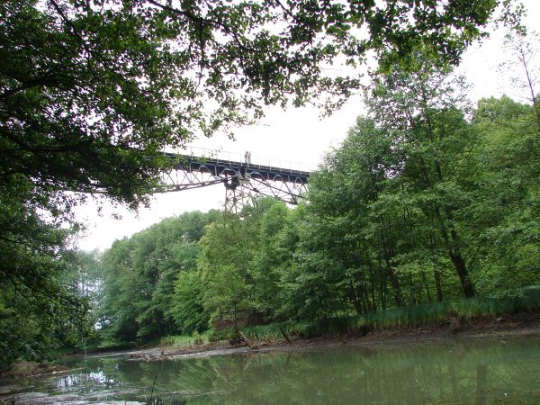 Most nad sciekiem w Koronowie