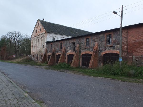 budynki dawnej cegielni