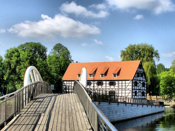 Droga na Wyspę Młyńską.