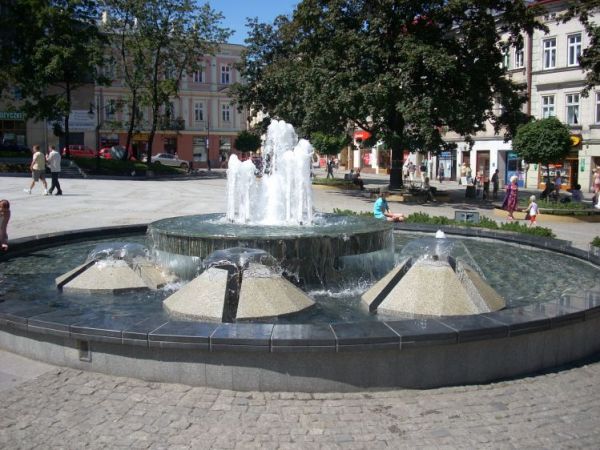 Fontanna na Placu Niepodległości