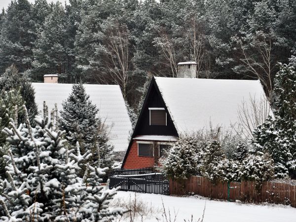 Zima na Osiedlu Sosnowym w Jodłowie