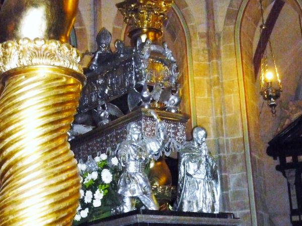 Grób Św. Wojciecha w Katedrze w Gnieźnie.