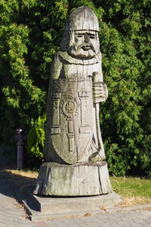 rzeźba w ogrodach opactwa oo. Salezjanów.