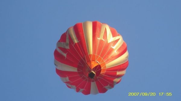 Osieczna - balon nad autorem zdjęcia