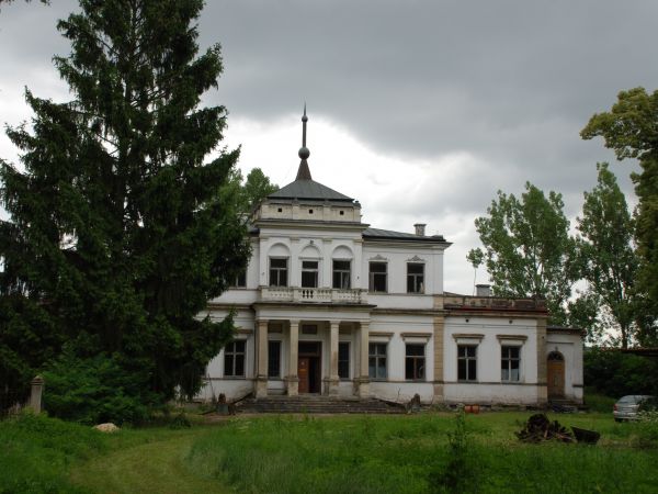 Sancygniów - pałac Deskurów z 1882 r.