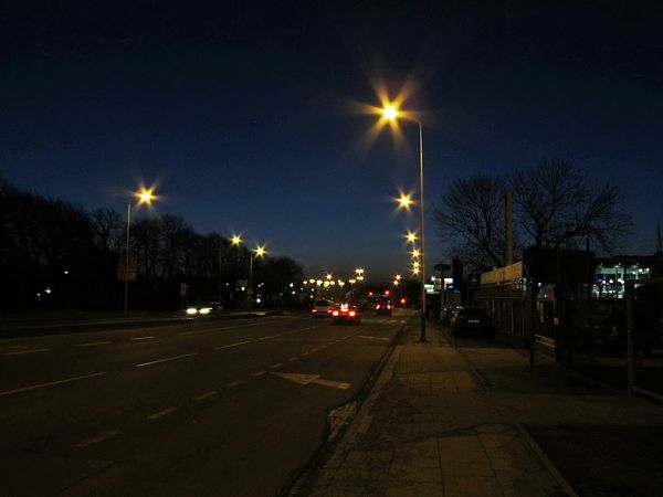 Nocą na ulicy Elbląskiej