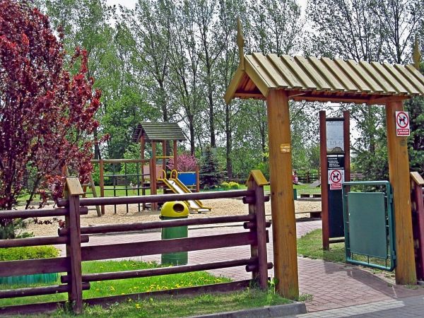 Park zabaw przy parku wodnym