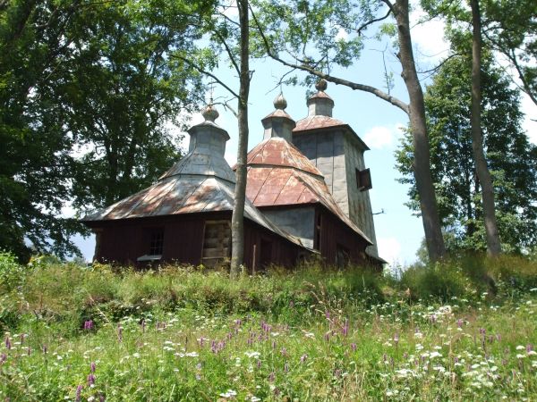 Remontowana Cerkiew w Bałuciance..