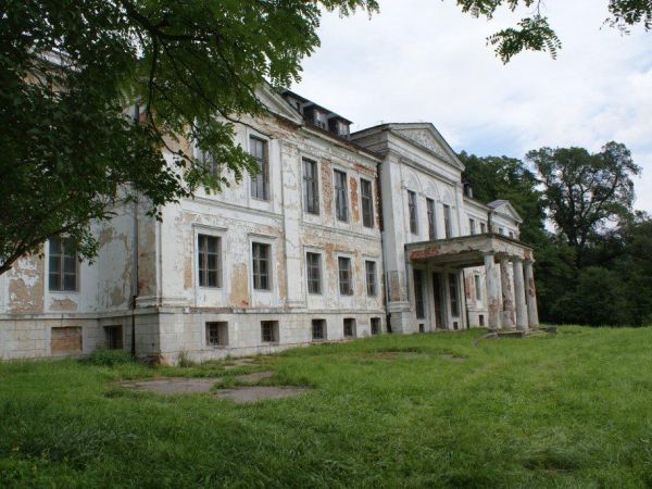 Pałac, Samostrzel - sierpień 2011