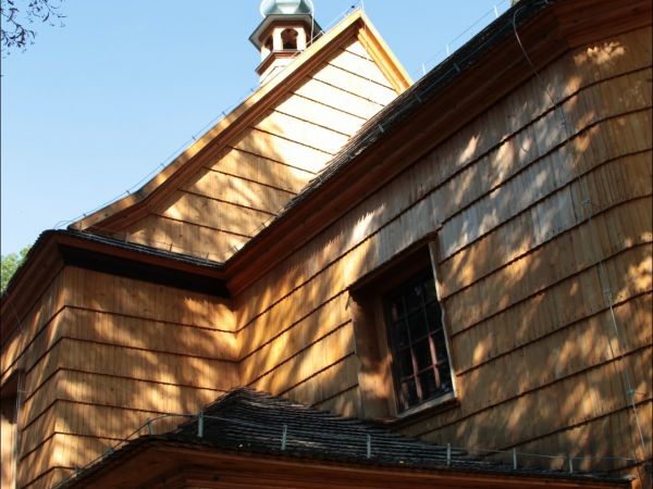 Drewniany kościół p.w.  św. Michała Archanioła w Michałówce