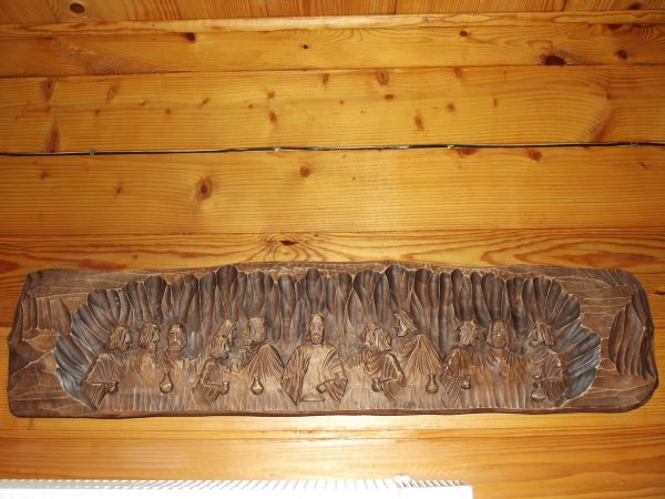 Jędrek Połonina - Andrzej Wasielewski jest autorem "Ostatniej Wieczerzy" - w tym kościele jest po lewej na ścianie w wieży a tam krzyż pośrodku, warto też będąc