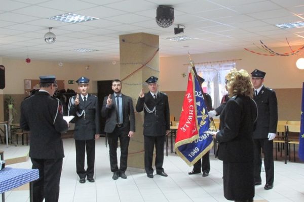 Ślubowanie nowych członków OSP