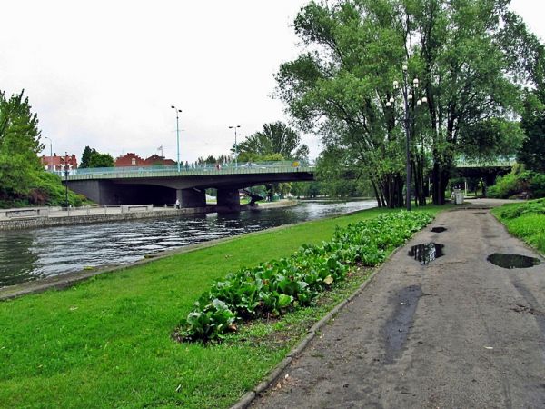 Most nad Brdą w ulicy Bernardyńskiej